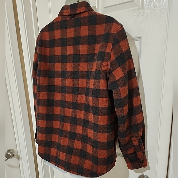 Jachs Men's Quilted Lined Plaid Flannel Button Shirt Size Medium - Picture 9 of 10